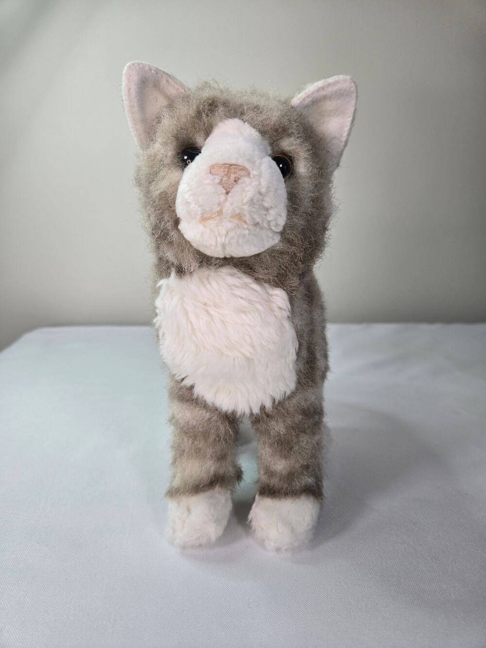 Douglas Zipper Gray Tabby Cat